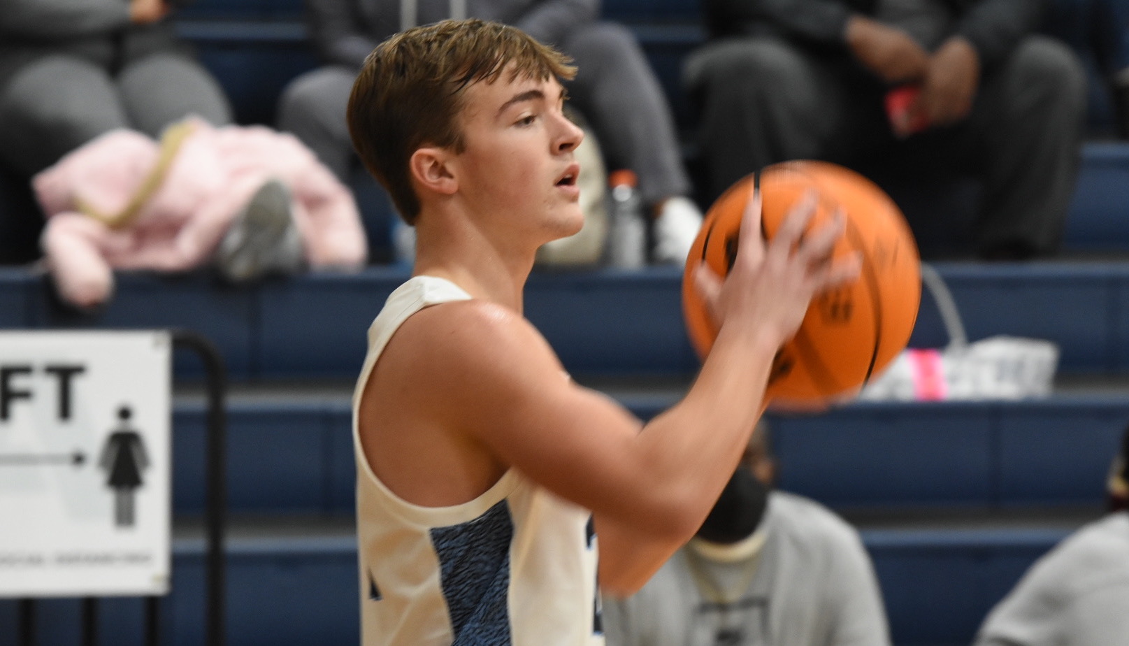 Raiders Defeat Warriors