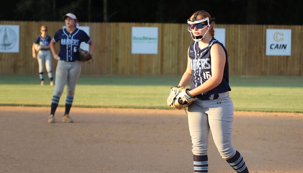 Softball vs Central Holmes